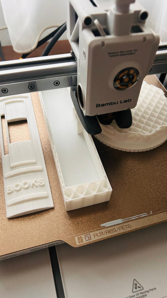 Why 3D printing is revolutionizing tabletop lamp design