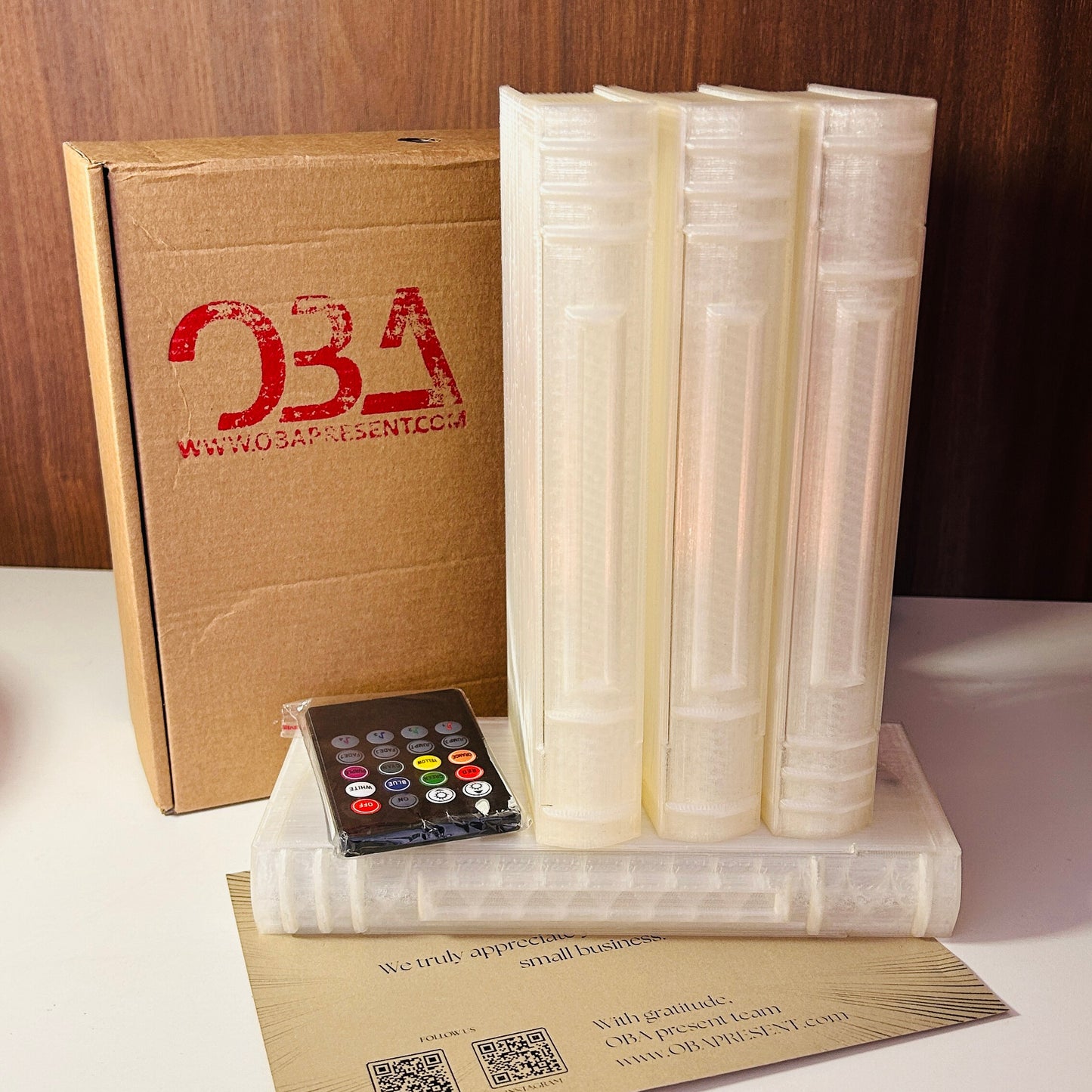 Library Lamp "KNYGA" – 3D printed LED light blending among books