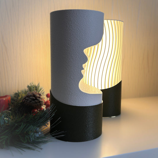 Sculptural Dry Vase „JI“