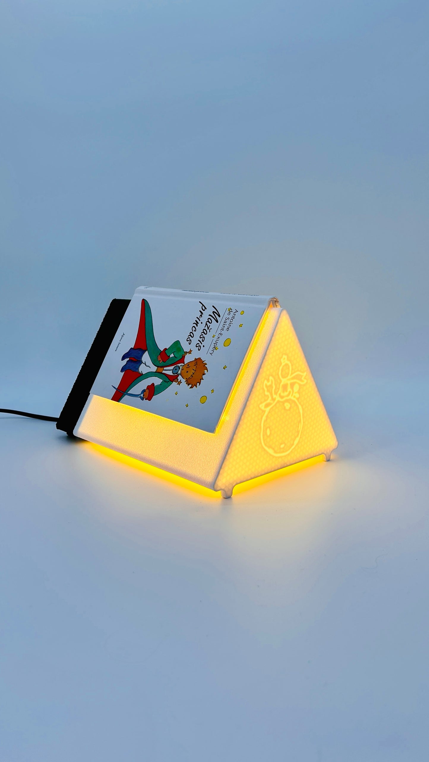 The Little Prince bookrest lamp