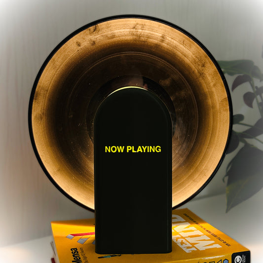 Vinyl record stand lamp MANGIJA – vinyl lover’s 3D printed lamp