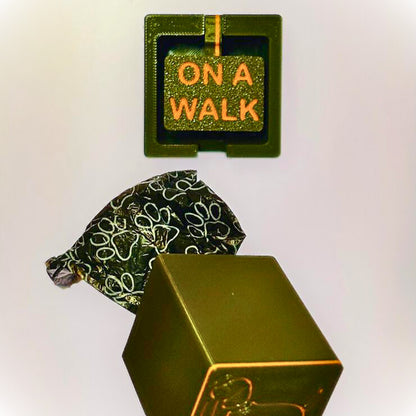 “Let’s Walk / On a Walk”