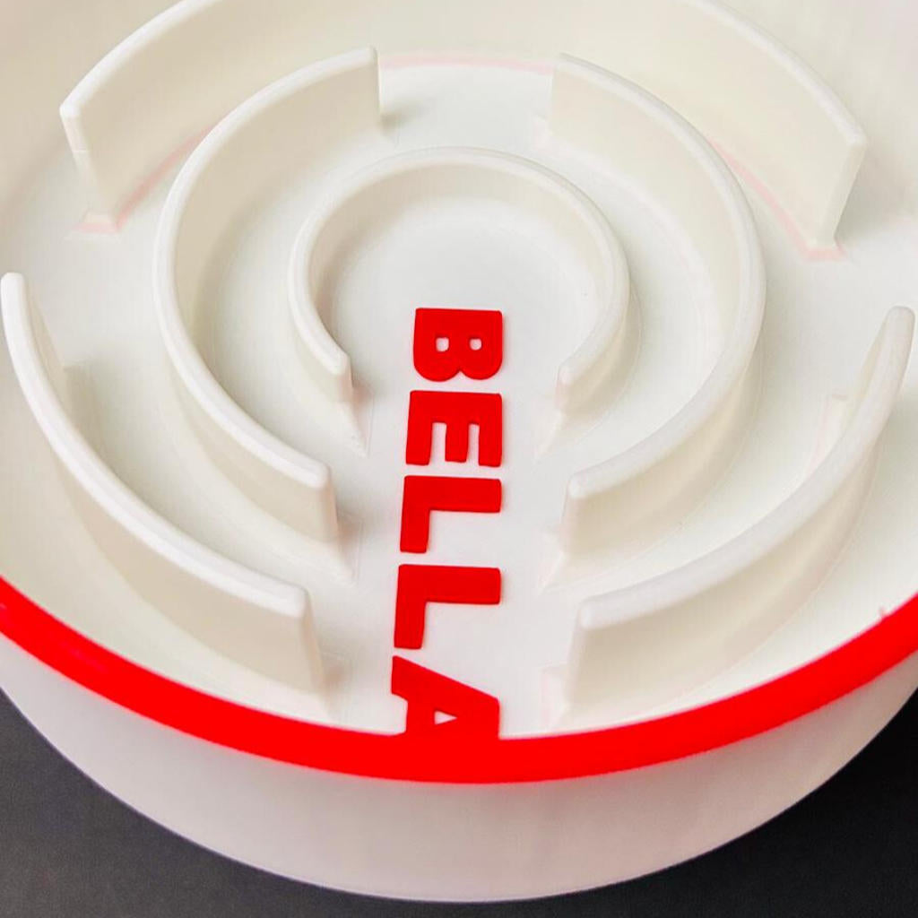 Suņu lēnās ēšanas bļoda LABIRINTAS – ar personalizētu mājdzīvnieka vārdu